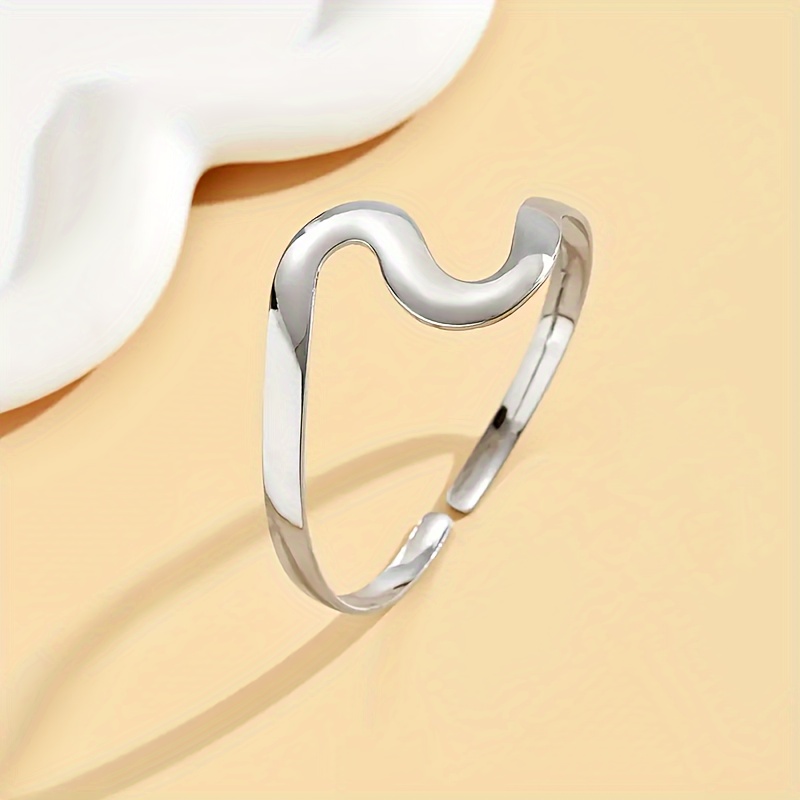 1pc Chic Golden-Tone Snake Design Open Cuff Bracelet - Sleek Alloy, Casual Attire Accessory for Women, Snake Jewelry