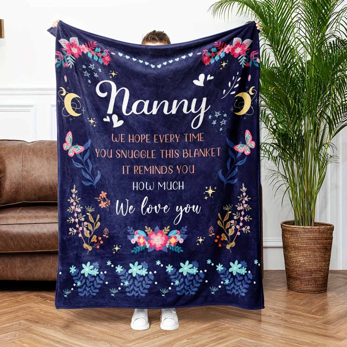 

Nanny Gift Throw Blanket - Contemporary Floral Pattern, Machine Washable, Knitted Polyester, Multipurpose Throw For Birthday, Day, Christmas - 1pc