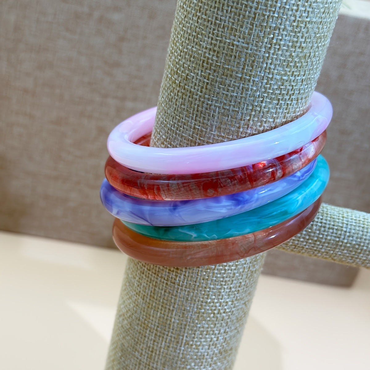 5pcs Gradient-Colored Resin Bangle Set, Stylish Gift