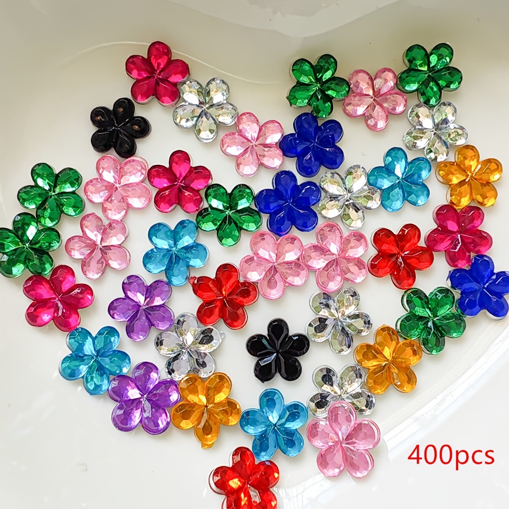 400/1300 kosov 0,6 cm/0,23 palca naključnih akrilnih petdelnih cvetnih barvnih zrcalnih diamantnih okraskov za oblačila, čevlje, kape, mobilne