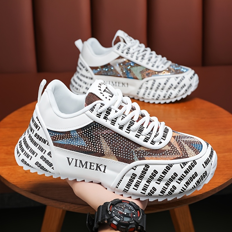 Baskets Homme Tendance Légères 1 paire de baskets à la mode pour hommes - Chaussures basses décontractées à lacets avec dessus en faux, intérieur en tissu et semelle en caoutchouc
