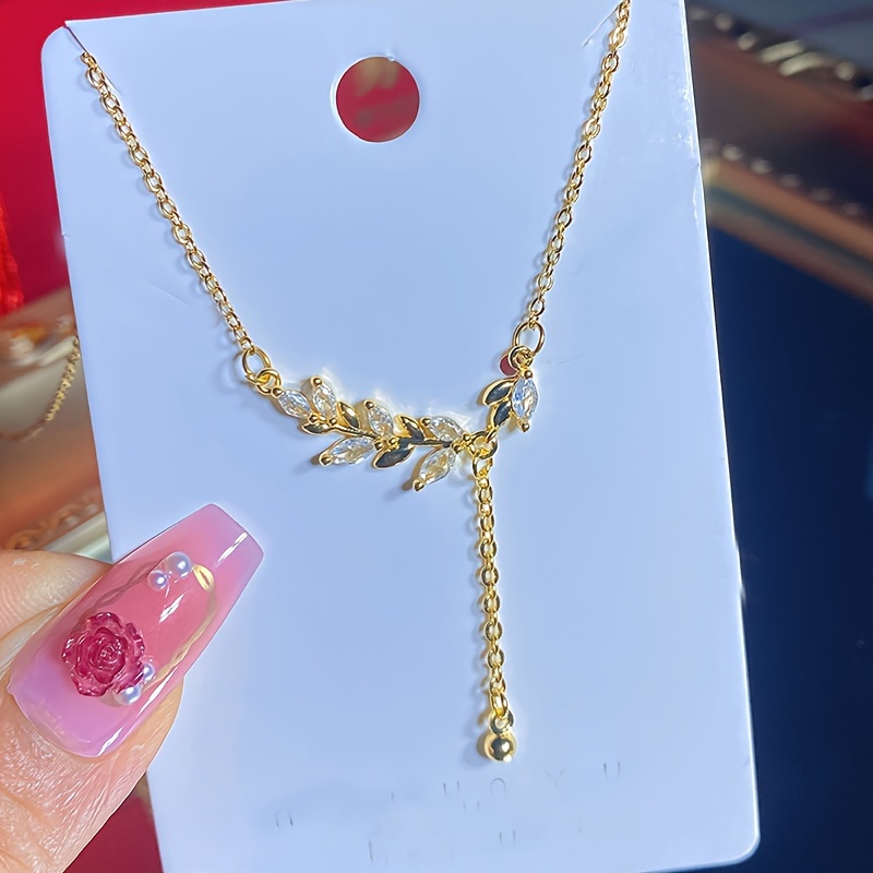 Maple Leaf Pendant Necklace & Earring Set