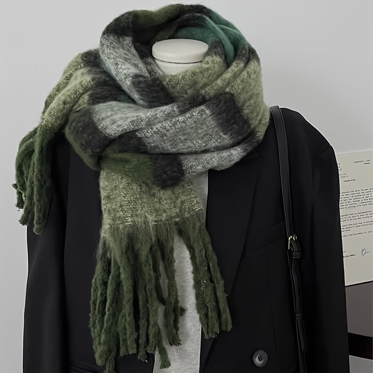Image of 1pc Autumn Winter Scarf With Gradient Forest Green Scarf, Easy Large Tassel Imitation Cashmere Shawl, Warm And Versatile