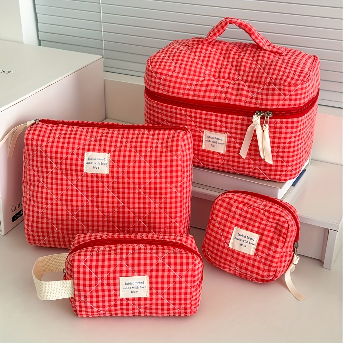 TEMU 4-pack Red Gingham Quilted Makeup Bag Set, Soft Cosmetic Pouches, Portable Travel Toiletry Storage Bags Designed For Women