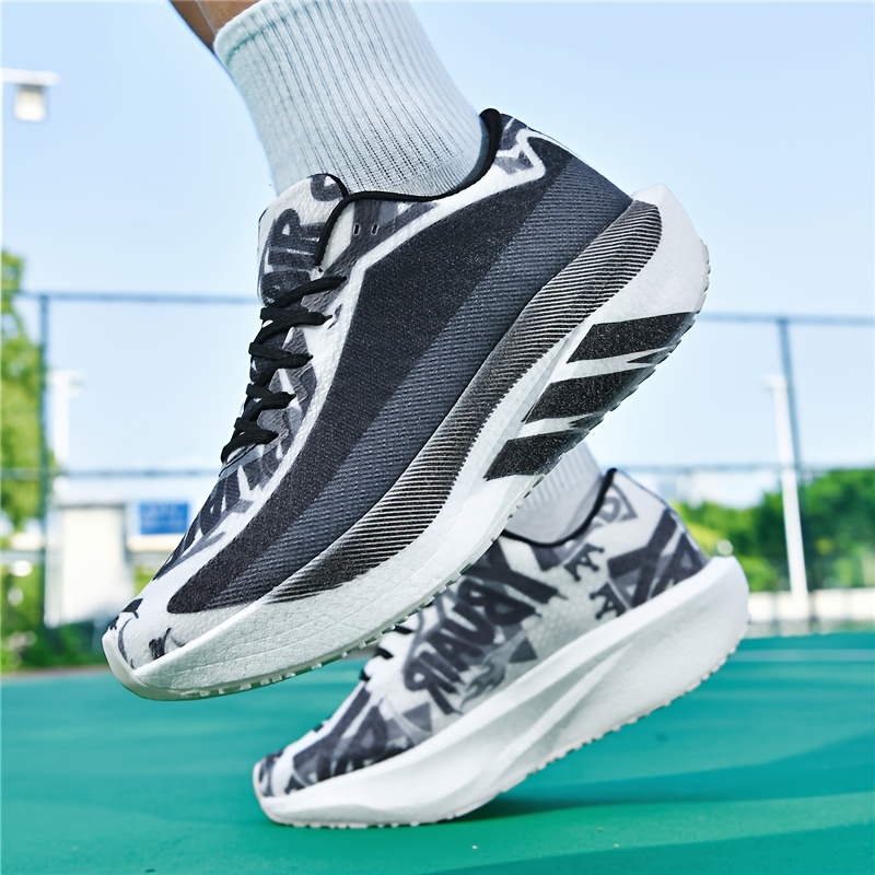 Sneakers, Lightweight and Breathable, with Rebound Cushioning, Professional Carbon Plate Running Shoes for Couples