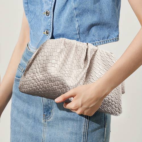 womens fashion solid color pu embossed texture clutch lightweight large capacity frilled dinner suitable for dinner parties weddings dates parties