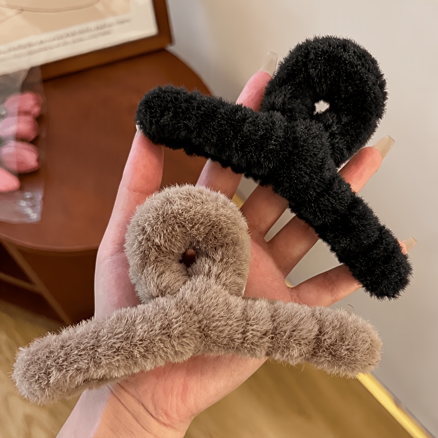 TEMU 2pcs Autumn/winter Fluffy Hair Claws, Cute And -of-head Claw Clips, Large Shark Clip Hair Accessories, Elegant Back-of-head Hair Ornaments, Updo