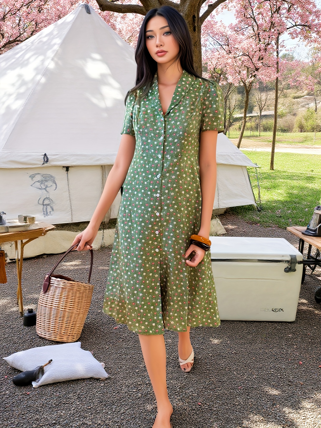 トリートユアセルフ Floral vintage like dress 1a2c7013-89f5-42fe-895b-