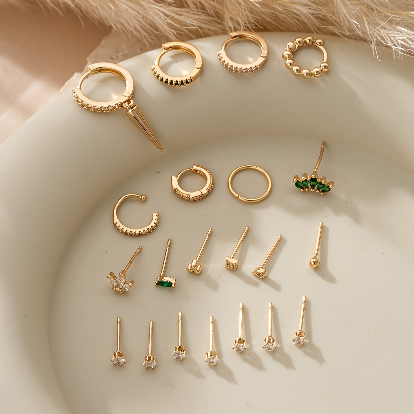 TEMU Set de 21 piezas de aretes de moda para mujer, exquisitos y elegantes aretes brillantes con incrustaciones de circonita sintética de hoja,
