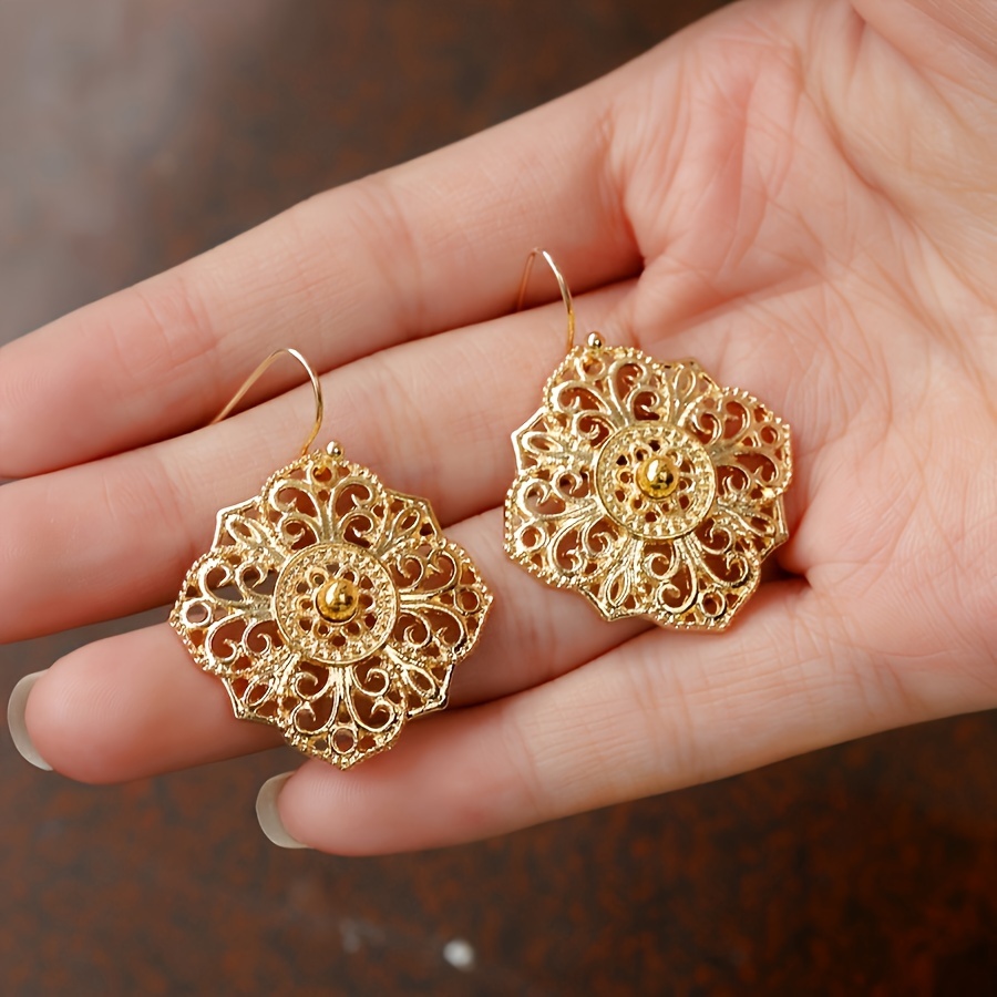 TEMU Pendientes colgantes huecos de lujo con patrones , perfectos para adornos de boda de mujer