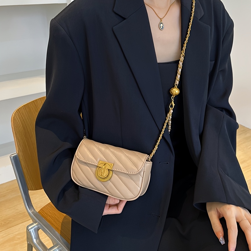 Image of Women's Crossbody Bag With Lock Closure And Chain Strap - Chain Detailing, Handbag Suitable For Everyday, Parties - And Versatile Chain Strap Purse