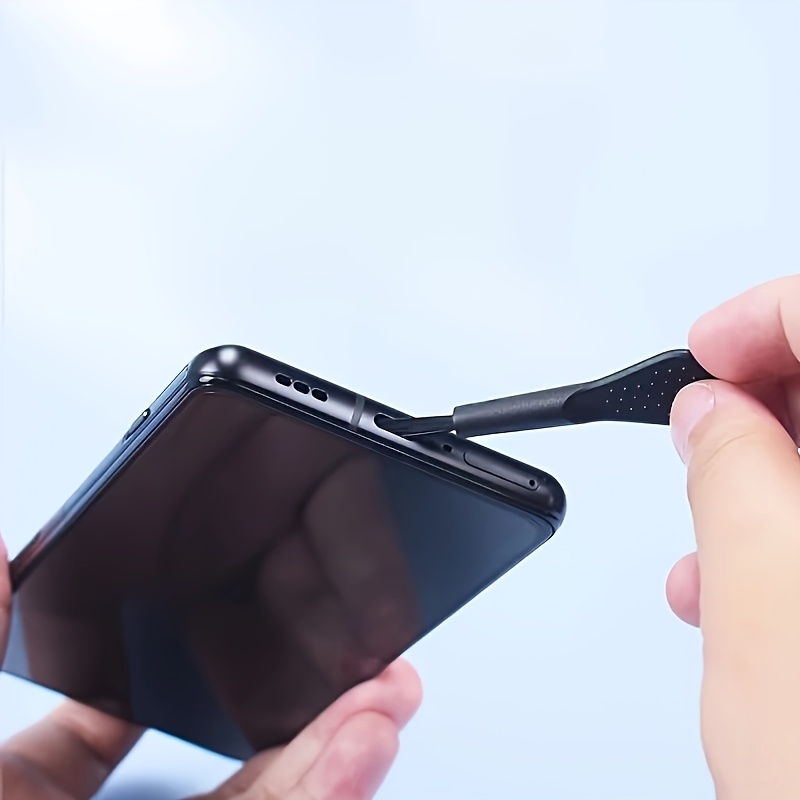 Multifunctional Compact Cleaning Tool Set for Phones