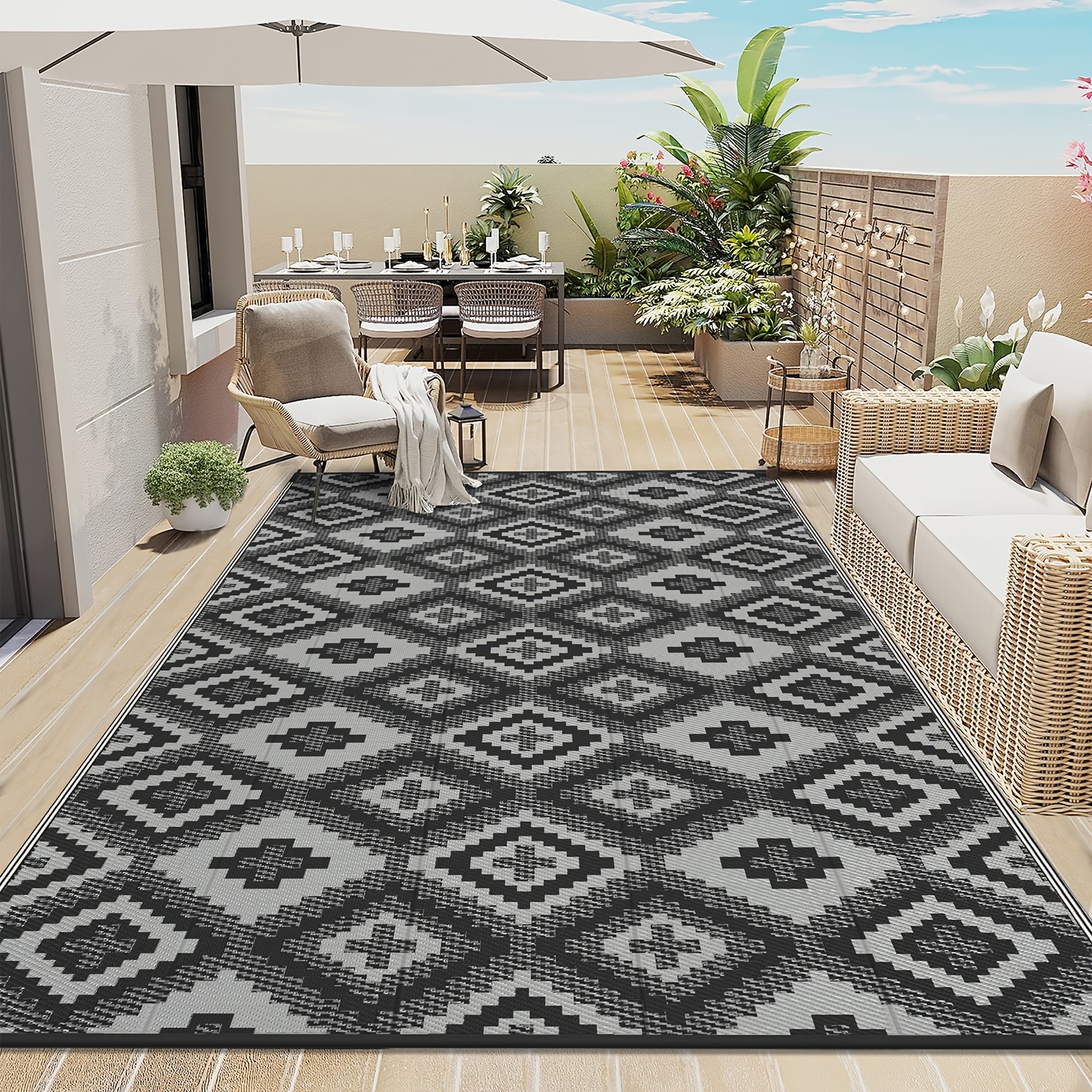Image of Outdoor Rug Reversible Balcony Rugs Uv Resistant Camping Rugs Plastic Recycled Outdoor Rug For Patio Garden Indoor Outdoor Bbq Picnic