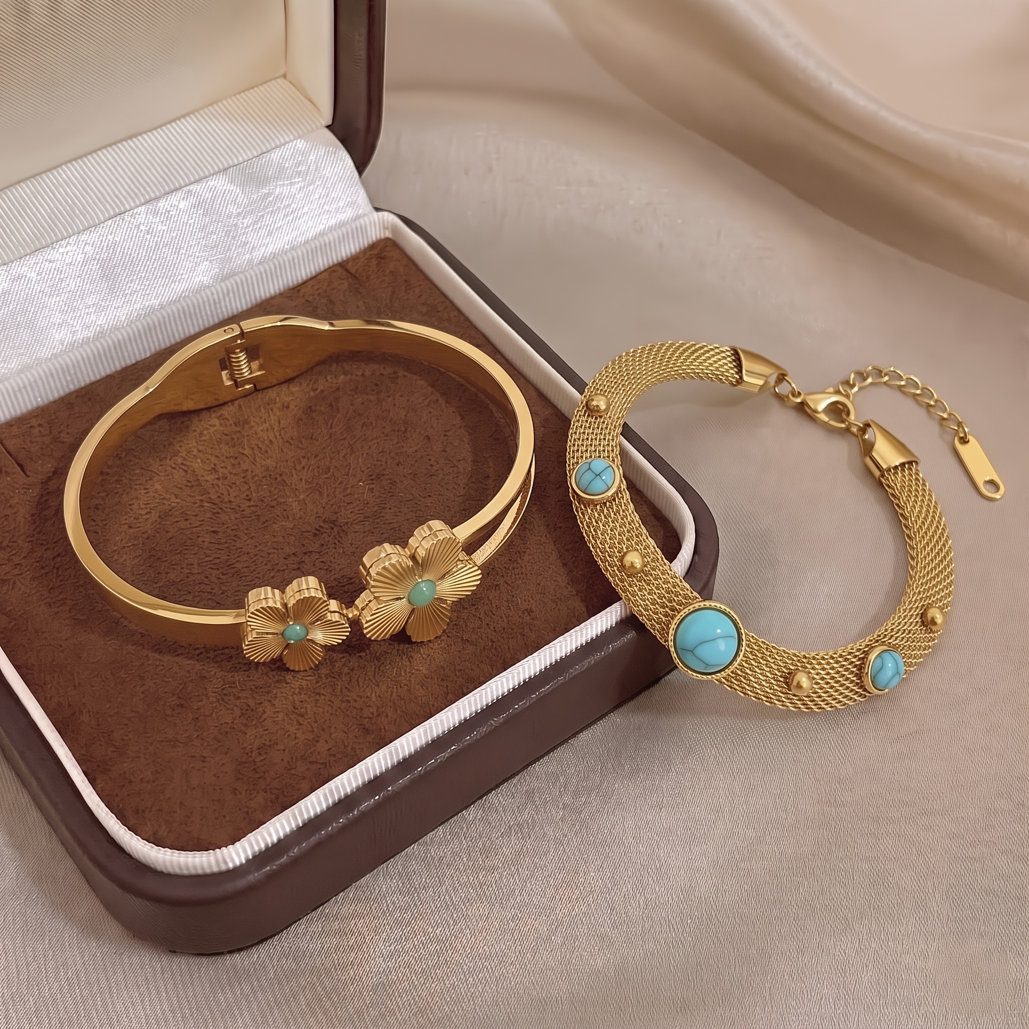 2pcs Unisex 18K Golden-Plated Bracelet and Bangle Set, Vintage Style