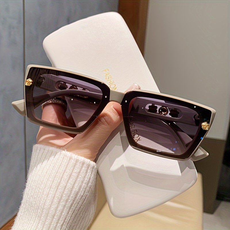 

New Light Luxury Fashion Glasses Women's Small Frame High End Square Glasses Frame Trendy Fashion Show Style