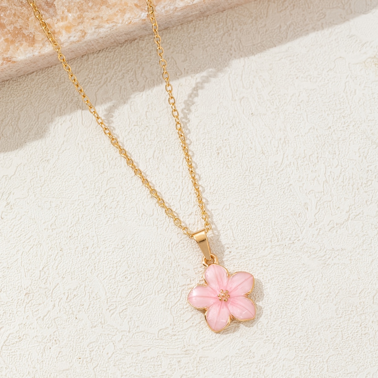 Women's Oil-Drip Colored Flower Pendant Necklace — Sweet Accessory