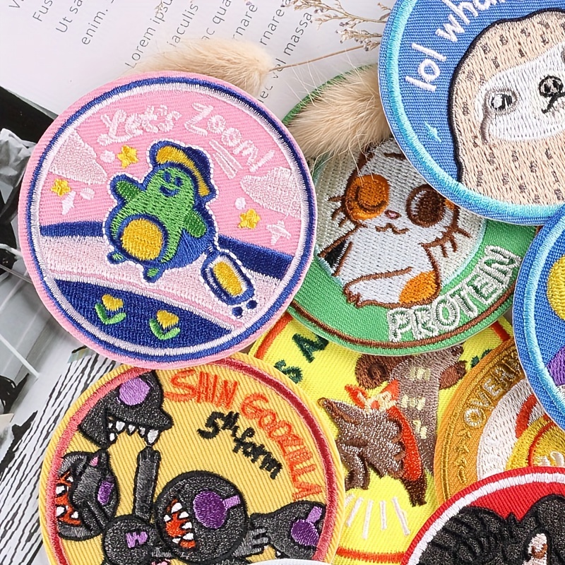 6pcs Mixed Color Creative Cartoon Embroidered Iron-On Appliqué Patches for Clothing, DIY, Home Decor, Scene Decor, Theme Party, and Easter Decor
