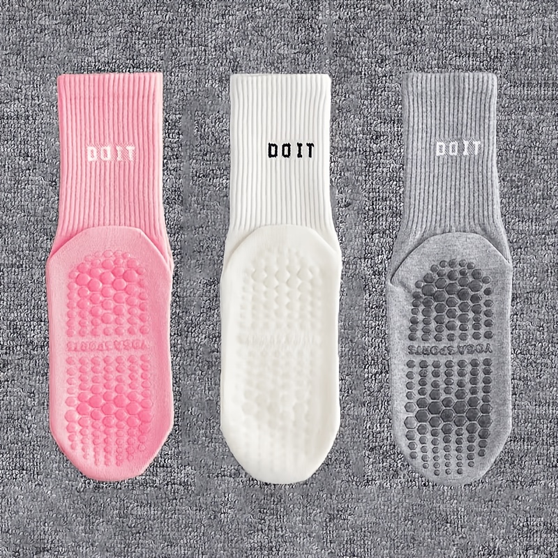 E-shop 3 Paar 6er-Pack wadenhohe Yoga-Socken für Damen in Weiß, Schwarz, Pink Grau. Alltagstaugliche Fitness-Bodensocken, Sportsocken,