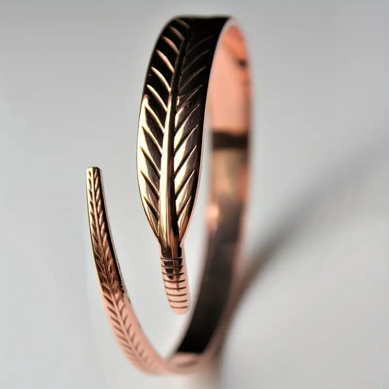 copper       accents   for     and     suitable     details 0