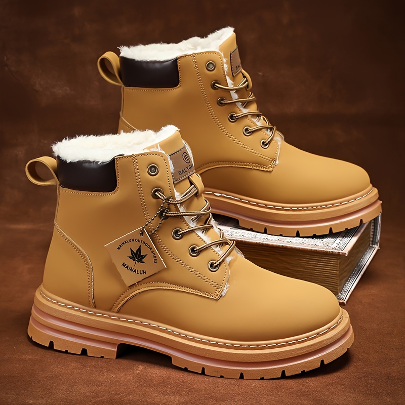 

Bottes de Neige MAINALUN pour Hommes - Doublure Épaisse et Chaude en Peluche | Polyvalentes et Élégantes pour les Sports d'Hiver, la Randonnée & le Port | Tailles Plus Disponibles, MAINALUN