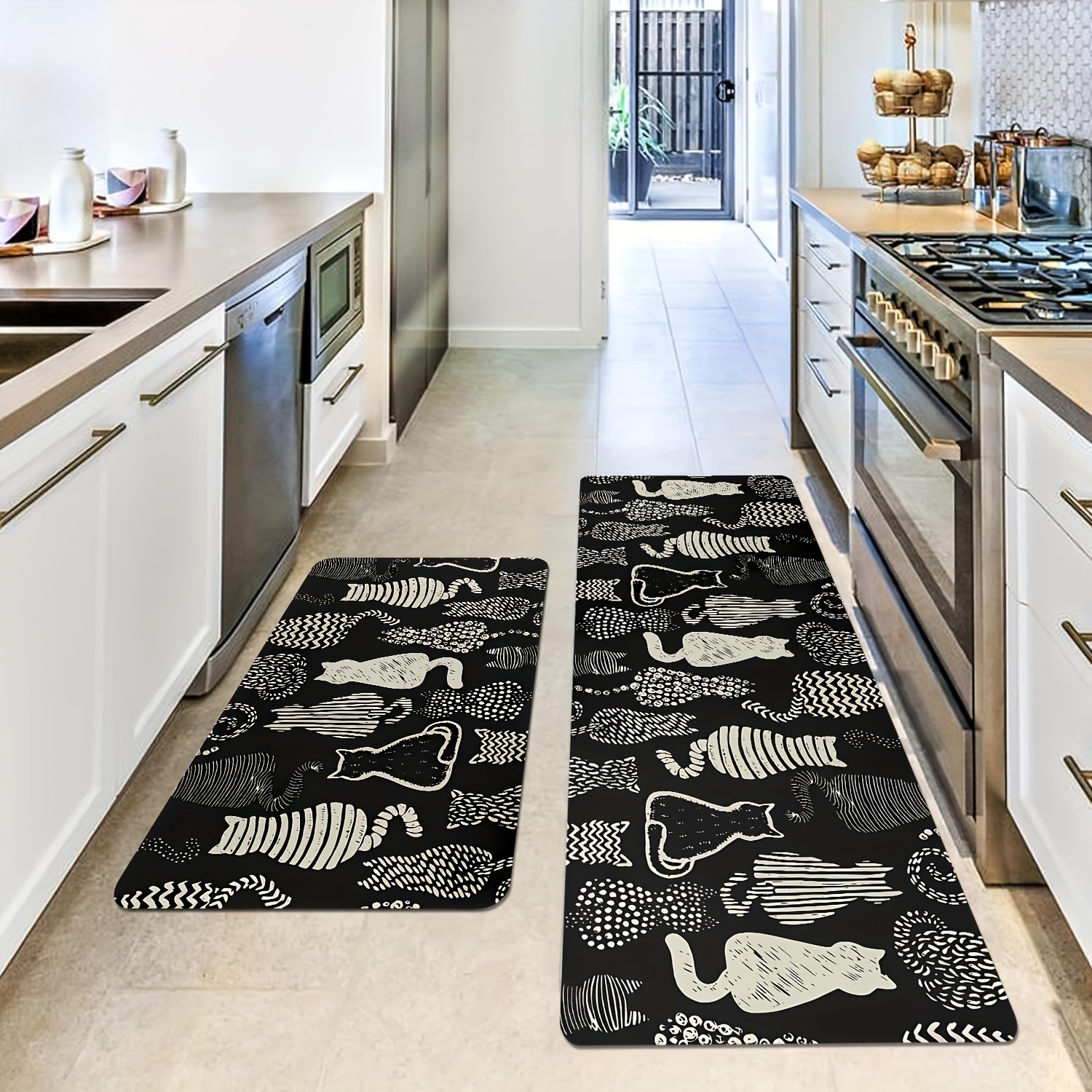 

Cat Silhouette Bath Mat - Fade-resistant, Non-slip Polyester Rug For Bathroom Decor