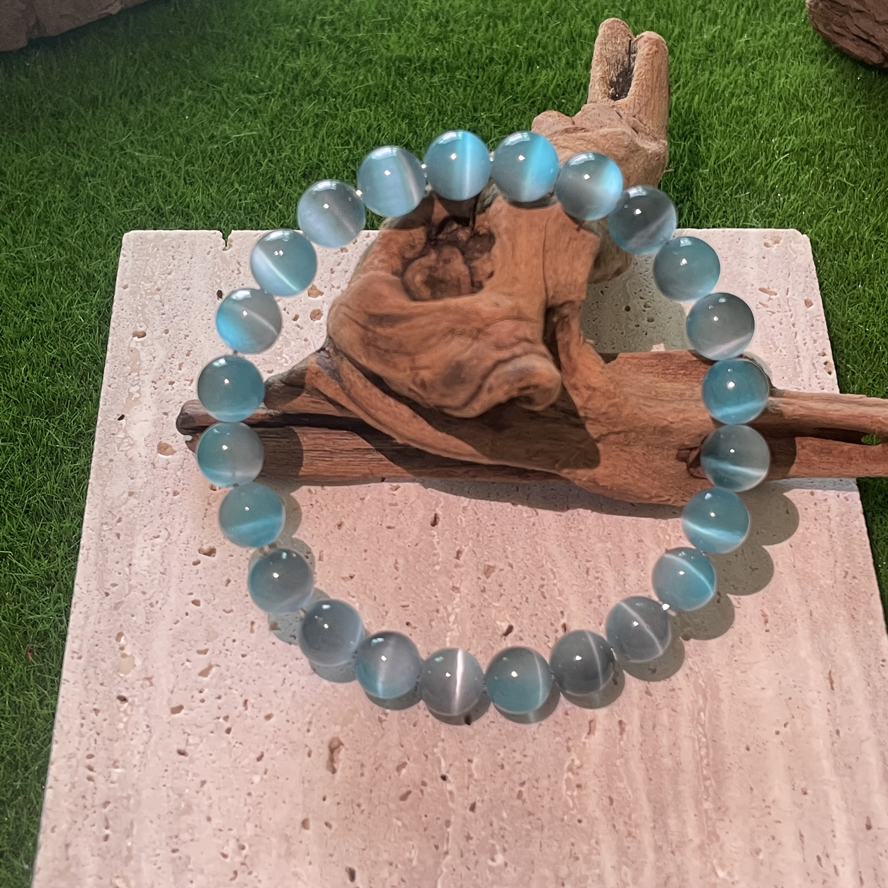 Image of Bracelet, Blue Is A Beautiful Gem. It Has A Blue Color. The Unique Is . An Elegant For Jewelry