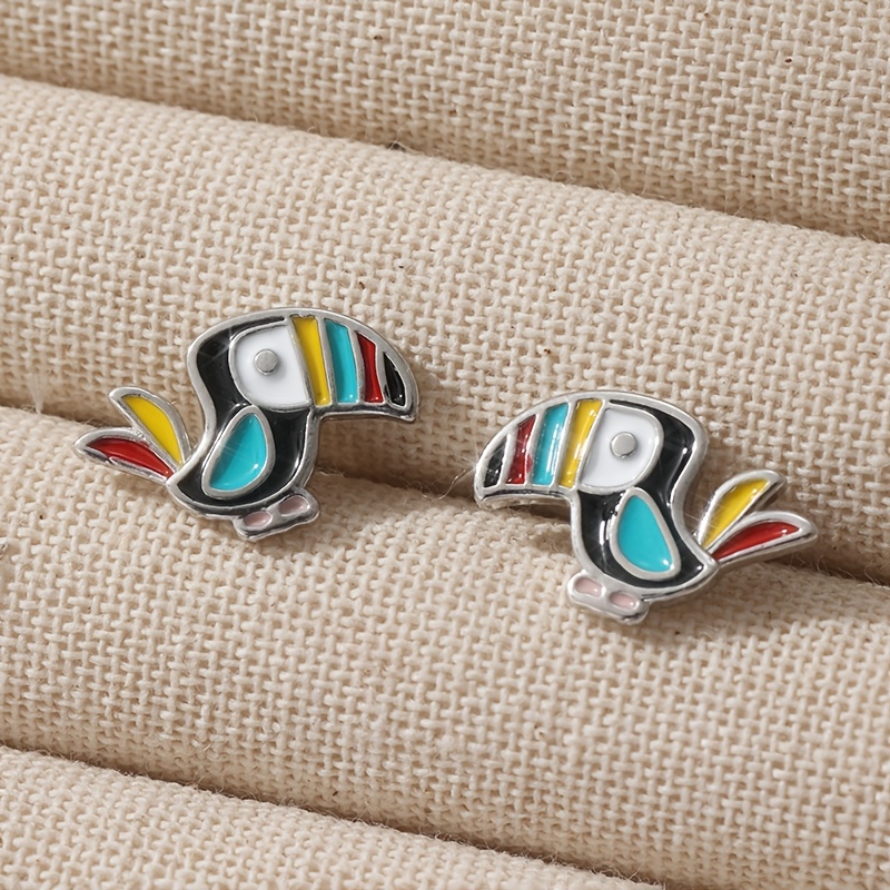Colorful Toucan-Shaped Ear Studs, Exquisite Design