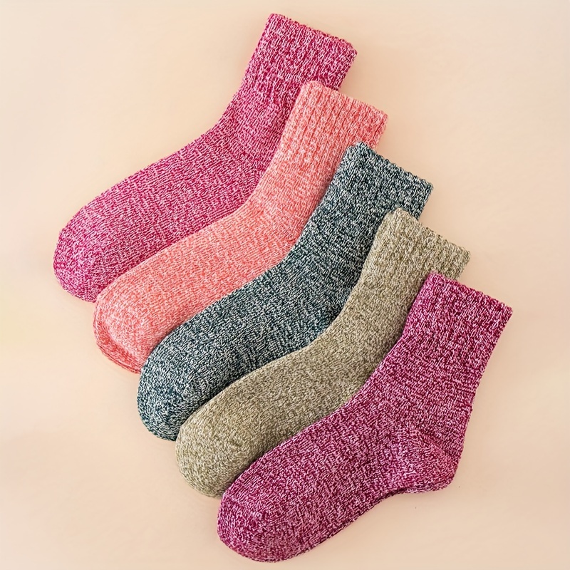 

5 paires de chaussettes épaisses mi-mollet à dégradé de couleurs pour l'automne et l'hiver, chaussettes chaudes, confortables et respirantes, mi-mollet, bas et bonneterie pour femmes.