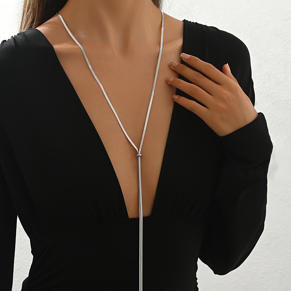 TEMU A Stylish And Minimalist Long Pull-out Stainless Steel Snake Chain Necklace For Women, , Attending Dinners, Parties, Street Photography, And Fashion Shows.