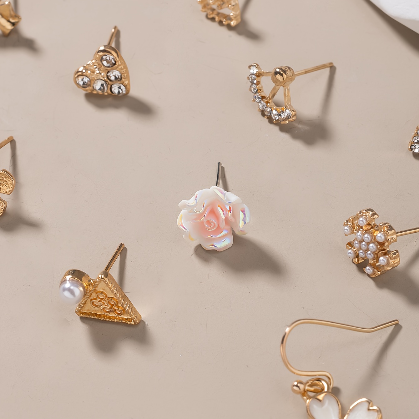 30-Pair Women's Stud Earrings Set