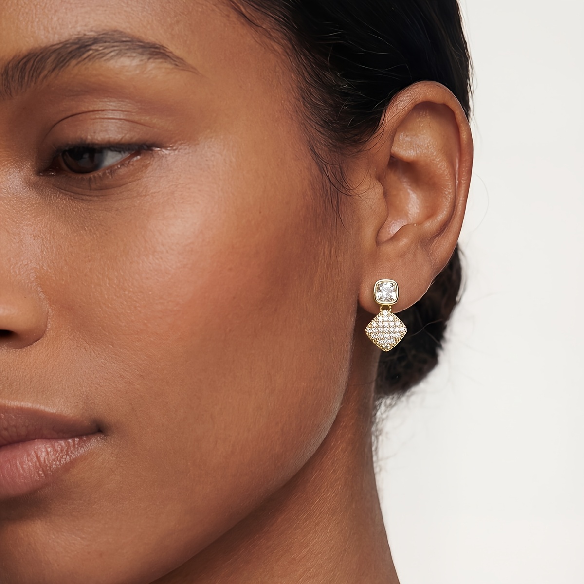 Elegant Women's Square Geometric Stud Earrings for Banquets