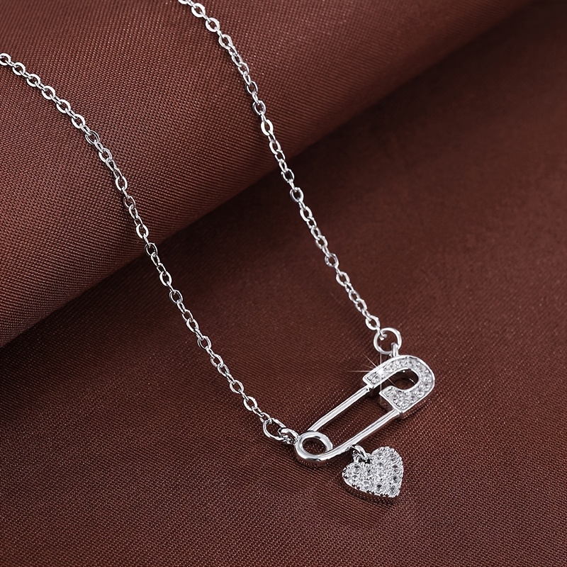 E-shop 1 Trendige Pin-Stil Herz-Design Damen Halskette mit synthetischem Zirkonia