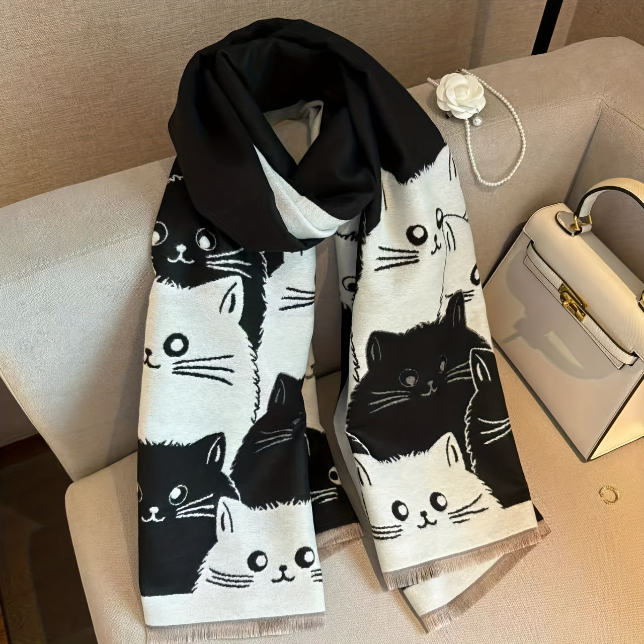 Image of Korean Style New Autumn And Winter Cute Cat Scarf Shawl, Versatile Double-sided Warm Neck Warmer