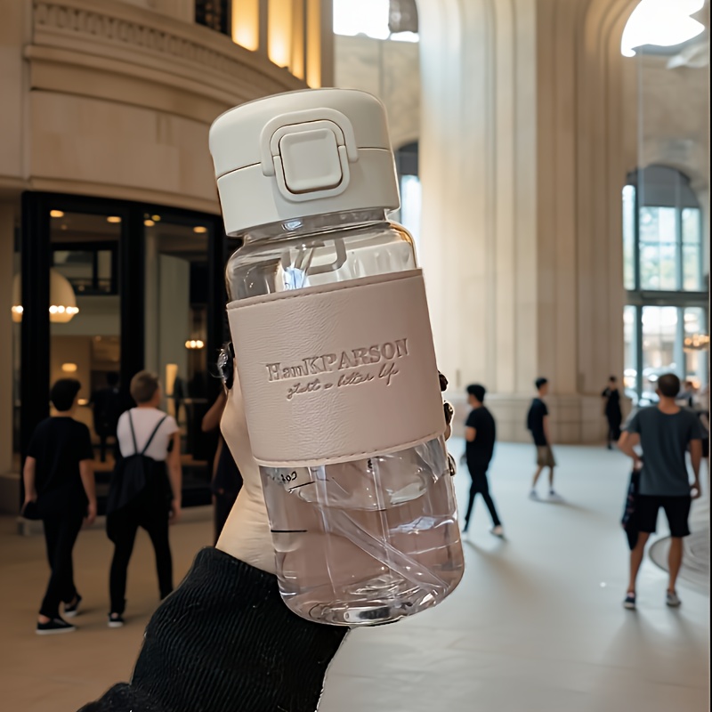 A Stylish Pop-up Cover, Made Of 500ml High-temperature Resistant Plastic With A Straw, Featuring A Easy And For, Includes A "cup+leather Cover+straw+cup Brush"
