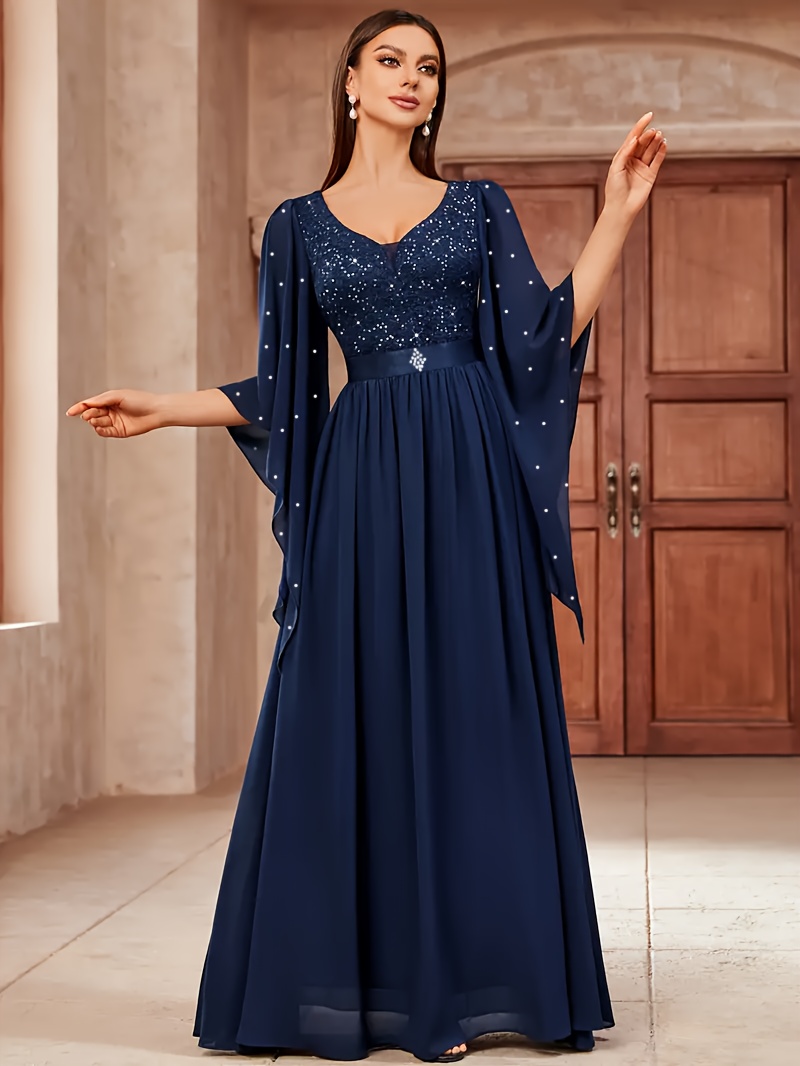 Elegant Women's V-neck Lace-trimmed Chiffon Banquet Gown, Suitable for Parties, Dinners, and Weddings