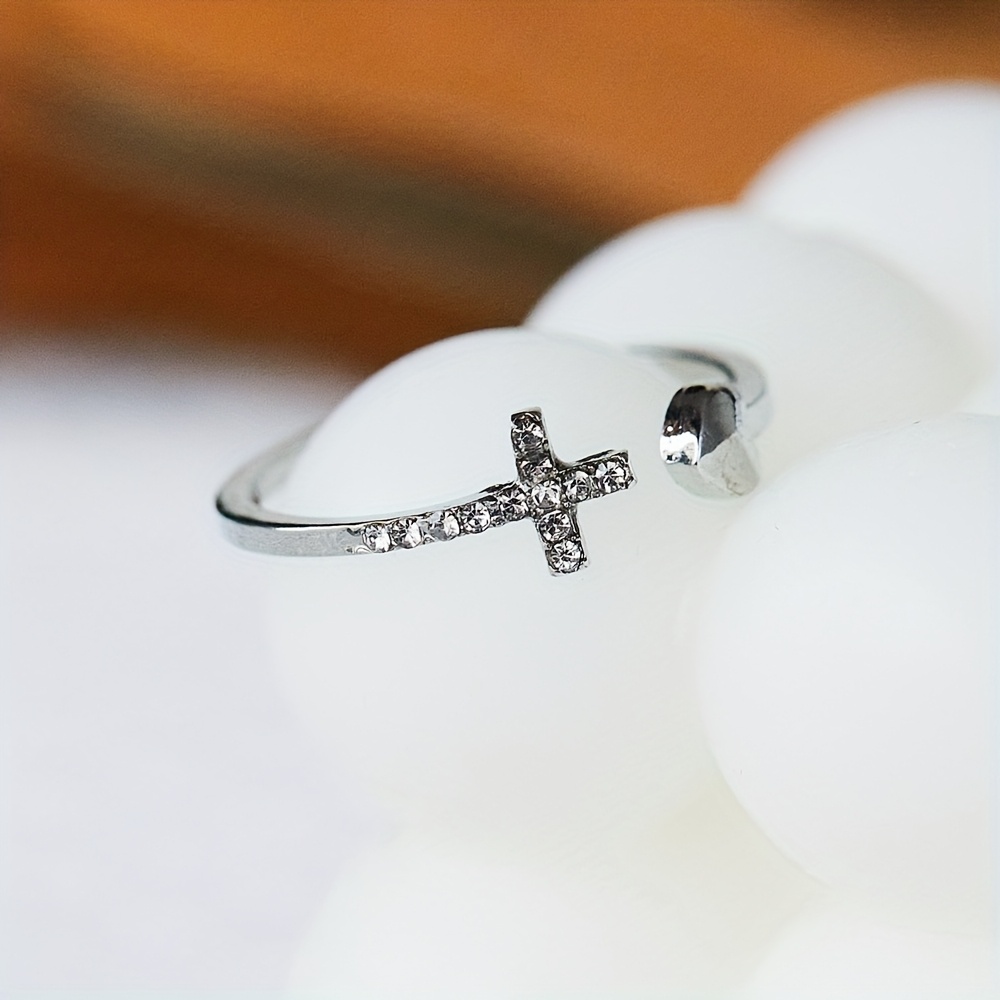 Easy Heart Exquisite Women'S Ring Open Adjustable Design Sparkling Synthetic Zirconia Inlaid Wedding Party Wear Fashion Women'S Jewelry Jewelry Holiday Commemorative Gift
