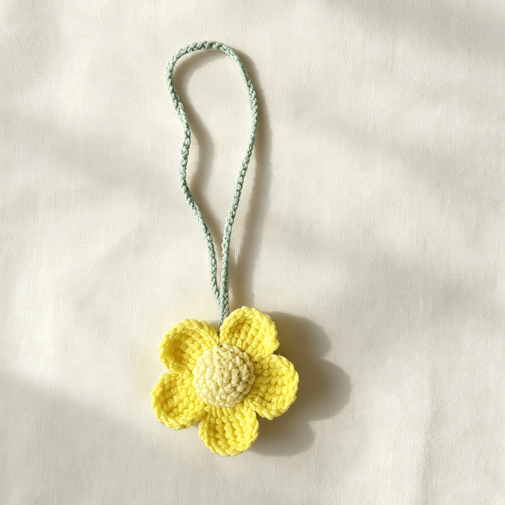 Handmade Crochet Flower Pendant for Bag Charms