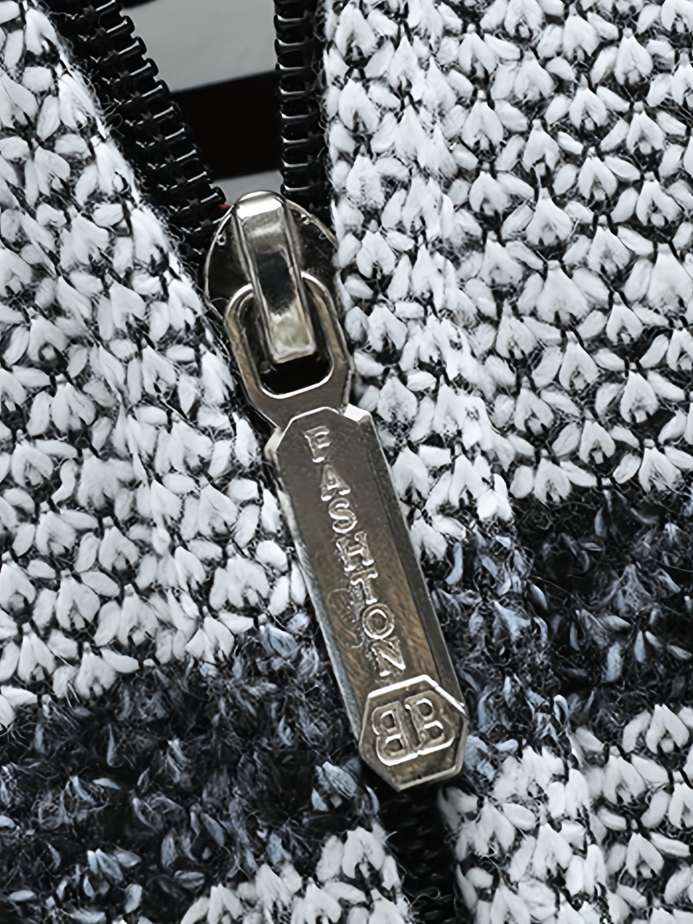 秋冬新款连帽拉链男士休闲长袖夹克外套百搭保暖外穿拼色款休闲男上衣 商品详情 6