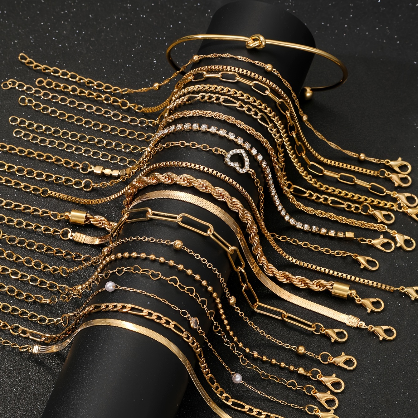 

19 Pcs, Elegant & Vintage Style, Golden Twisted & Buckle Chain Bracelet Set, Fashion Creative Accessory For Daily Wear & Party, Idea Gift