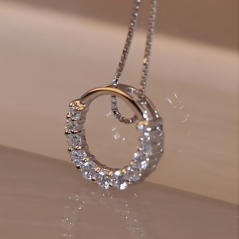 TEMU Women' Shimmering Circle Necklace - Light Luxury Elegant Suitable For Daily Wear & Valentine' Gift, K Plated Clavicle Chain, Minimalist /korean