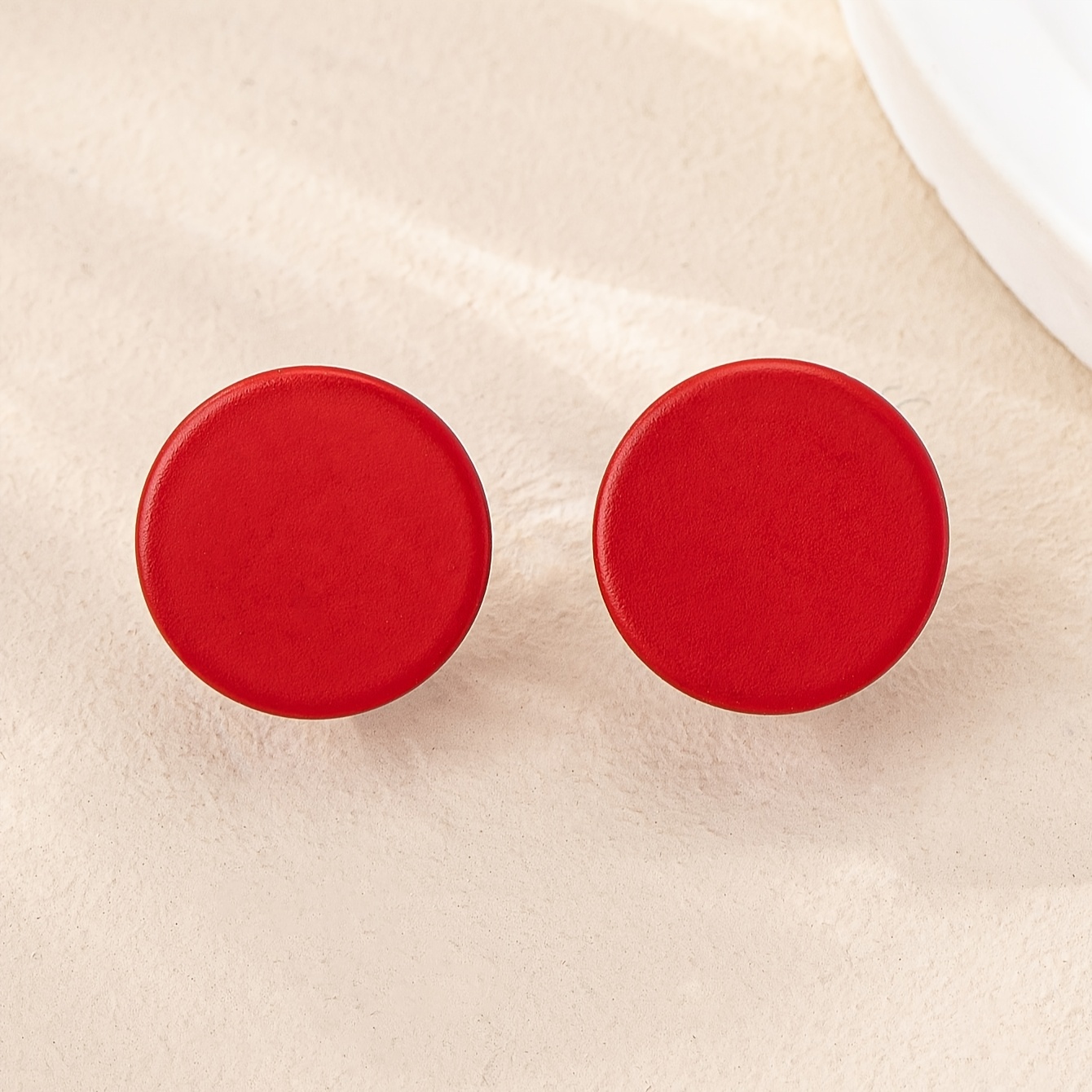 Pair Of Easy Elegant Small Red Round Clip-on Earrings Women's Holiday Birthday Date Prom Banquet Wedding Party Vacation Shopping Additions