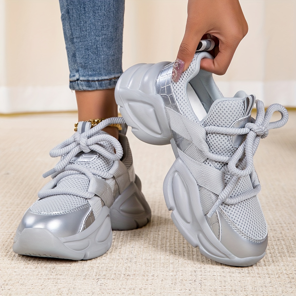 chunky platform sneakers for women platform casual lace up non slip rave tennis walking shoes breathable lace up low top dad sneakers lightweight comfortable fashion shoes for outdoor womens color matching platform casual sneakers