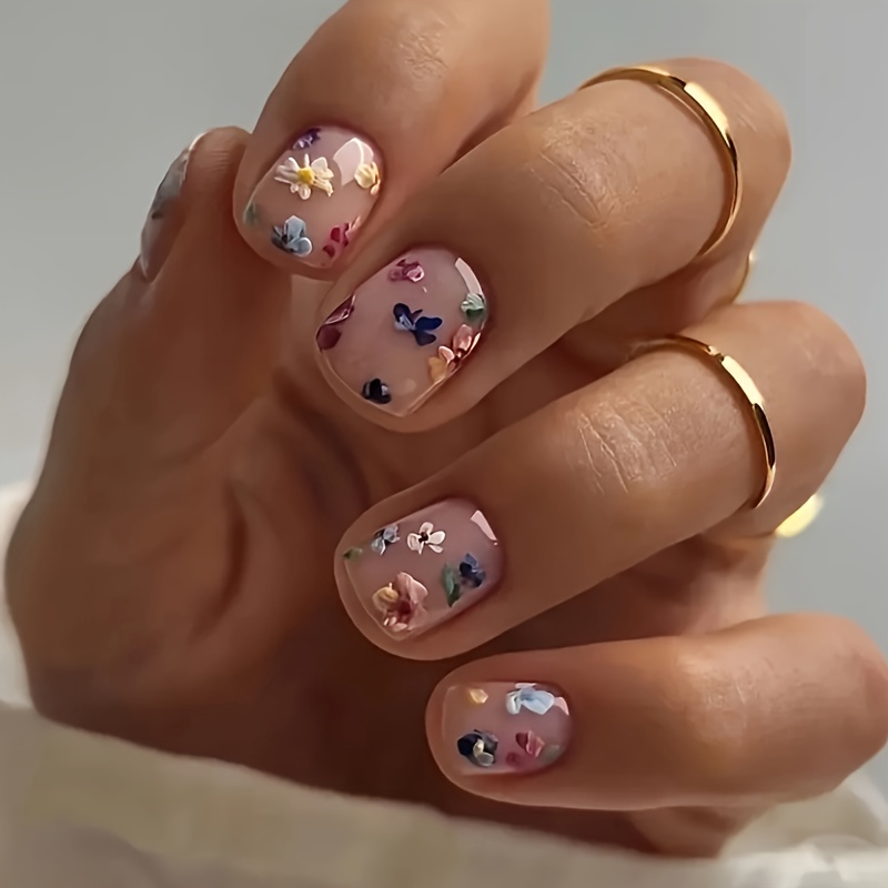 Upgrade Your Look: 24pcs Short Square Flower Press-on Nails, Elegant And Fresh, Versatile, High-end Aesthetic, Light , Detachable Fake Nails For Nail Extension, Includes Jelly Glue And 1 Nail File