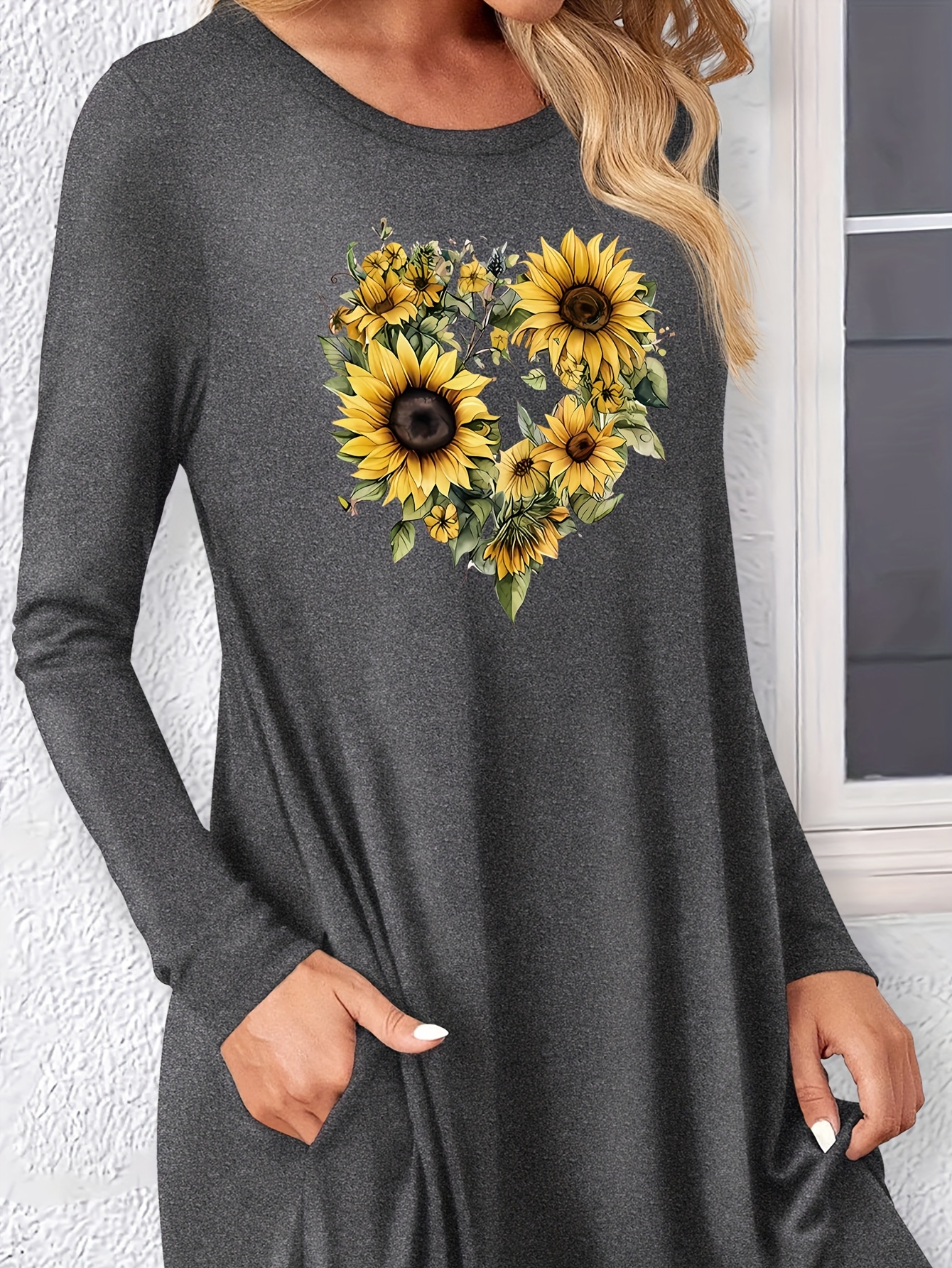 chinese dress ladies Long Sleeve Crewneck T-Shirt Dress L / London Fog