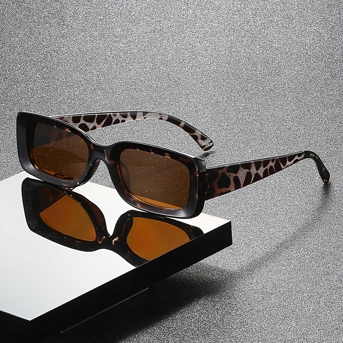 Kate Spade y2k Tortoise Shell Sunglasses Kate Spade Tortoiseshell Sunglasses, Hot Pink Temples  main image 4