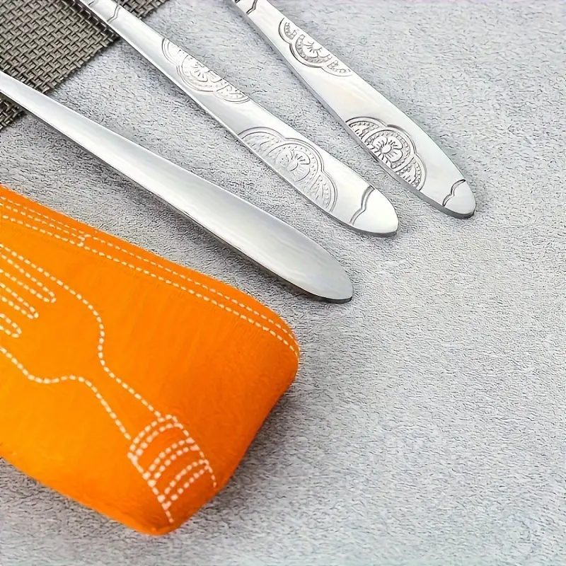 2 set stainless steel western steak knife spoon fork cloth cloth bag portable outdoor three piece set Product details 3