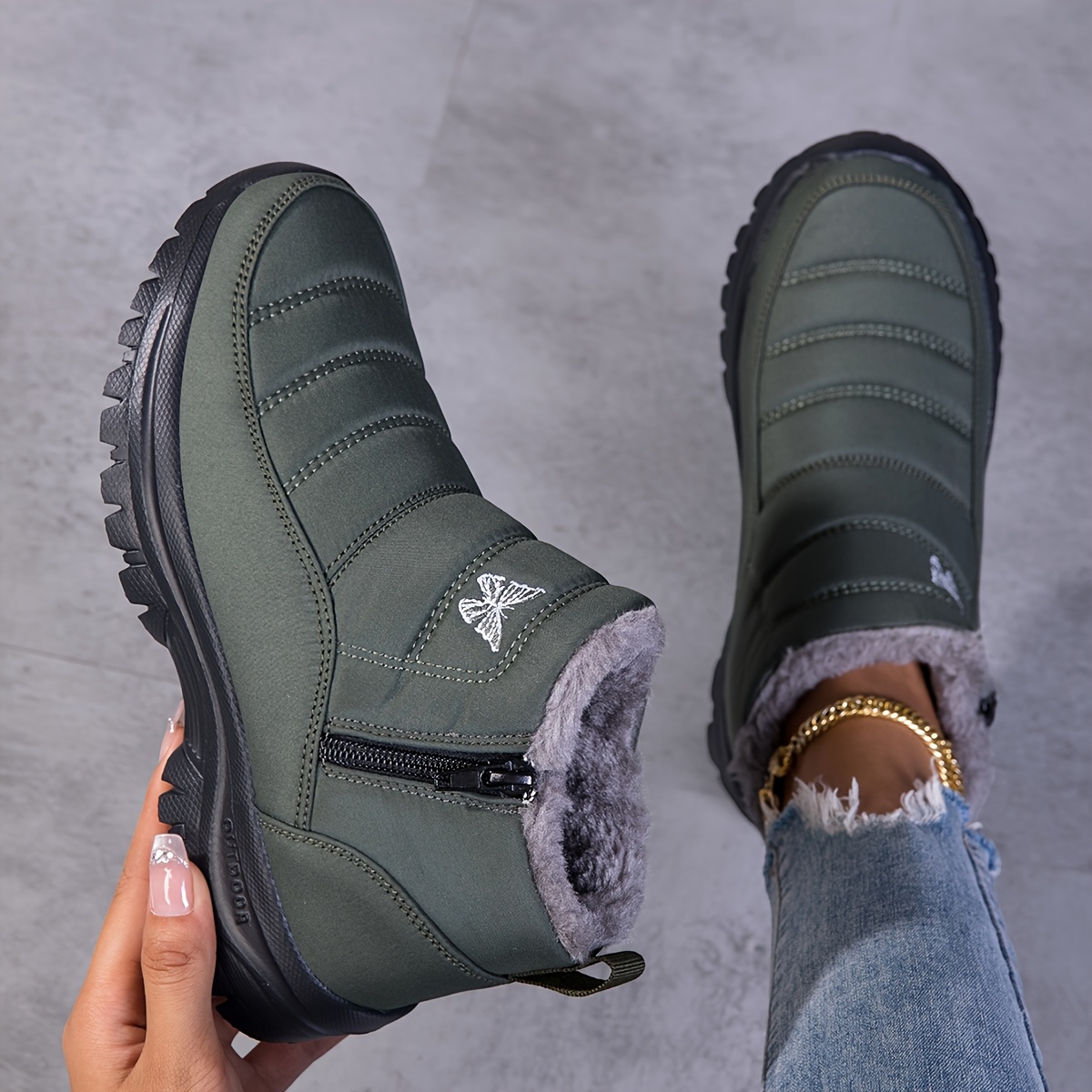 Women's Short Zip-Up Snow Boots with Embroidery