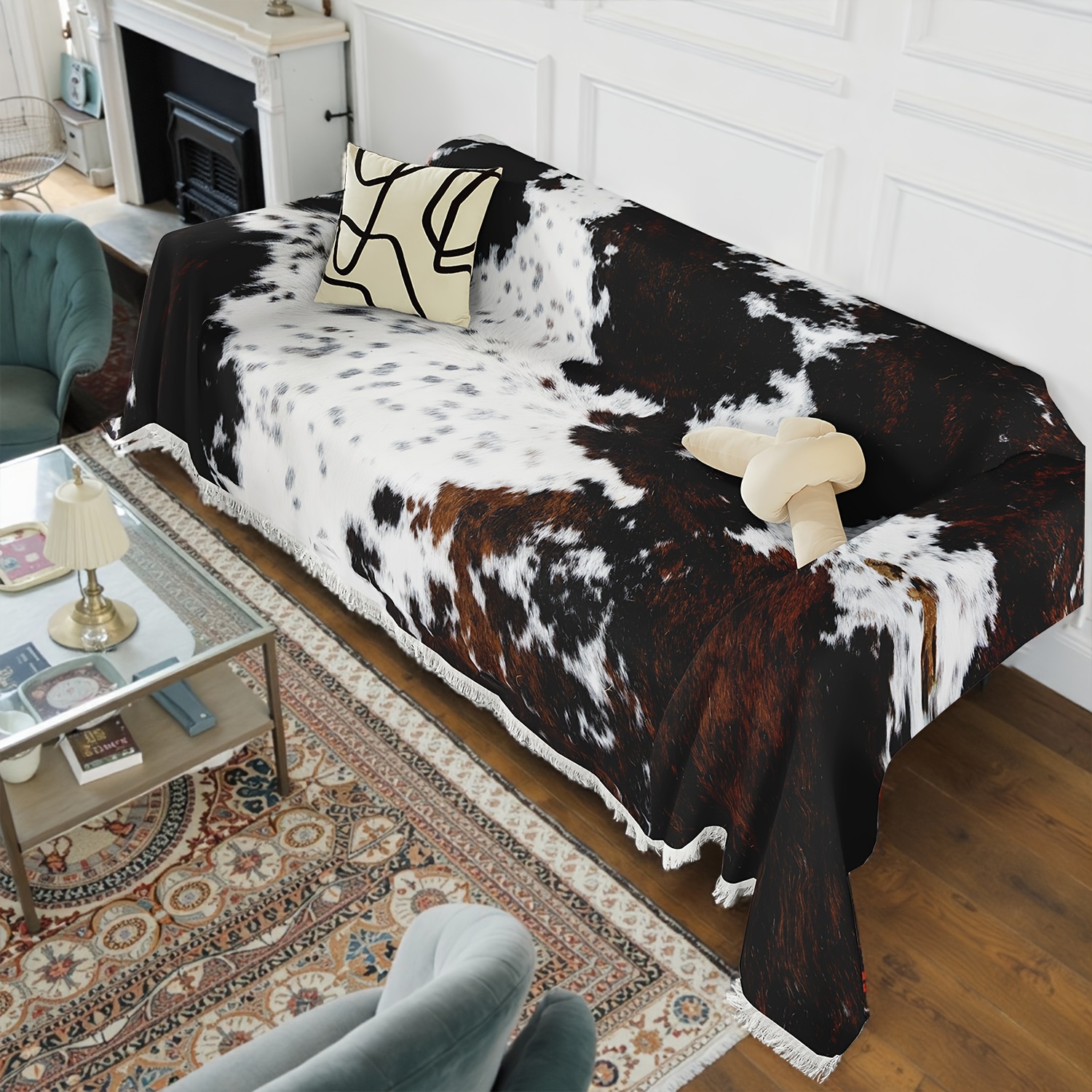 TEMU 1pc Cow Print Sofa Slipcover With Fringe Trim - Western Bohemian Cowhide Couch Cover, Soft Short Plush Fabric, Non-slip Backing, Use, Fits