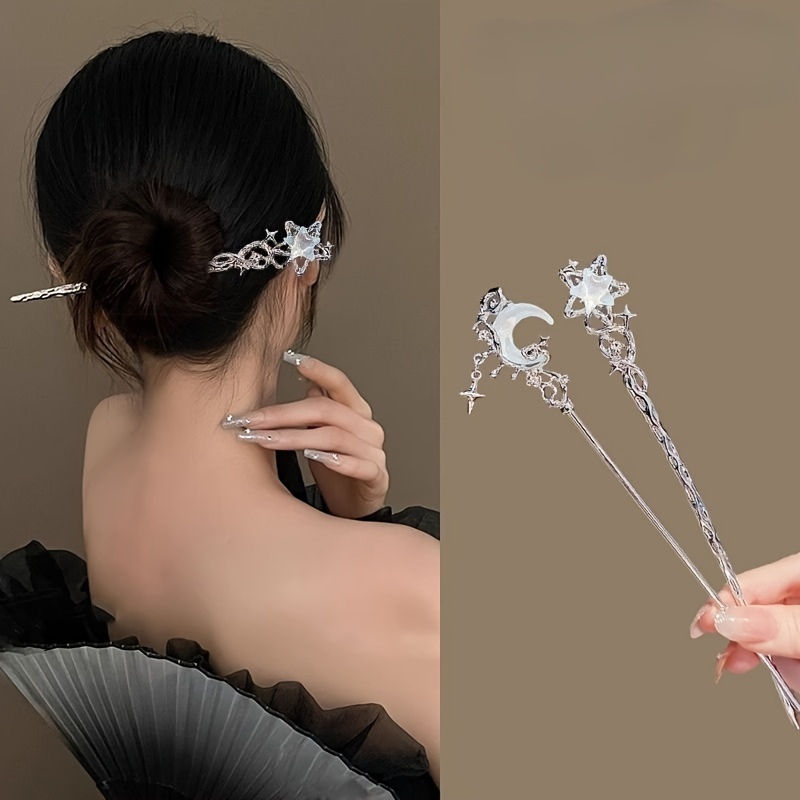 

Elegant New Chinese Modern Minimalist Alloy Moon Hairpin With Star And Crescent - School Reunions