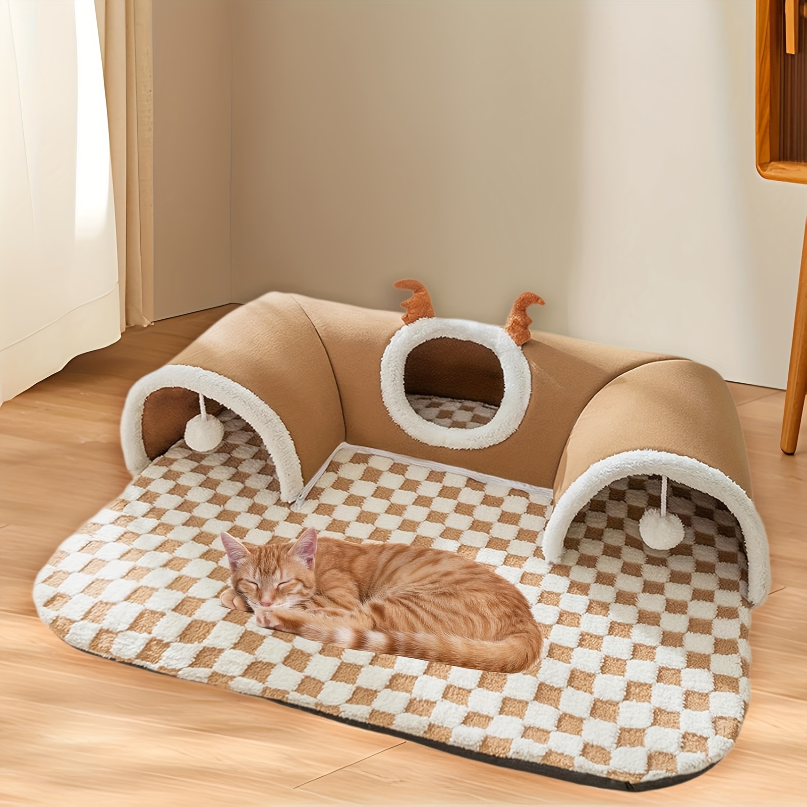 

Tunnel de jeu pour chat avec lit et jouets , en polyester, non assemblé, idéal pour le jeu et le des animaux de compagnie, avec motif à carreaux pour chats.